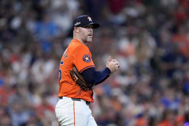 Ryan Pressly waives no-trade clause to join the Chicago Cubs, AP source says